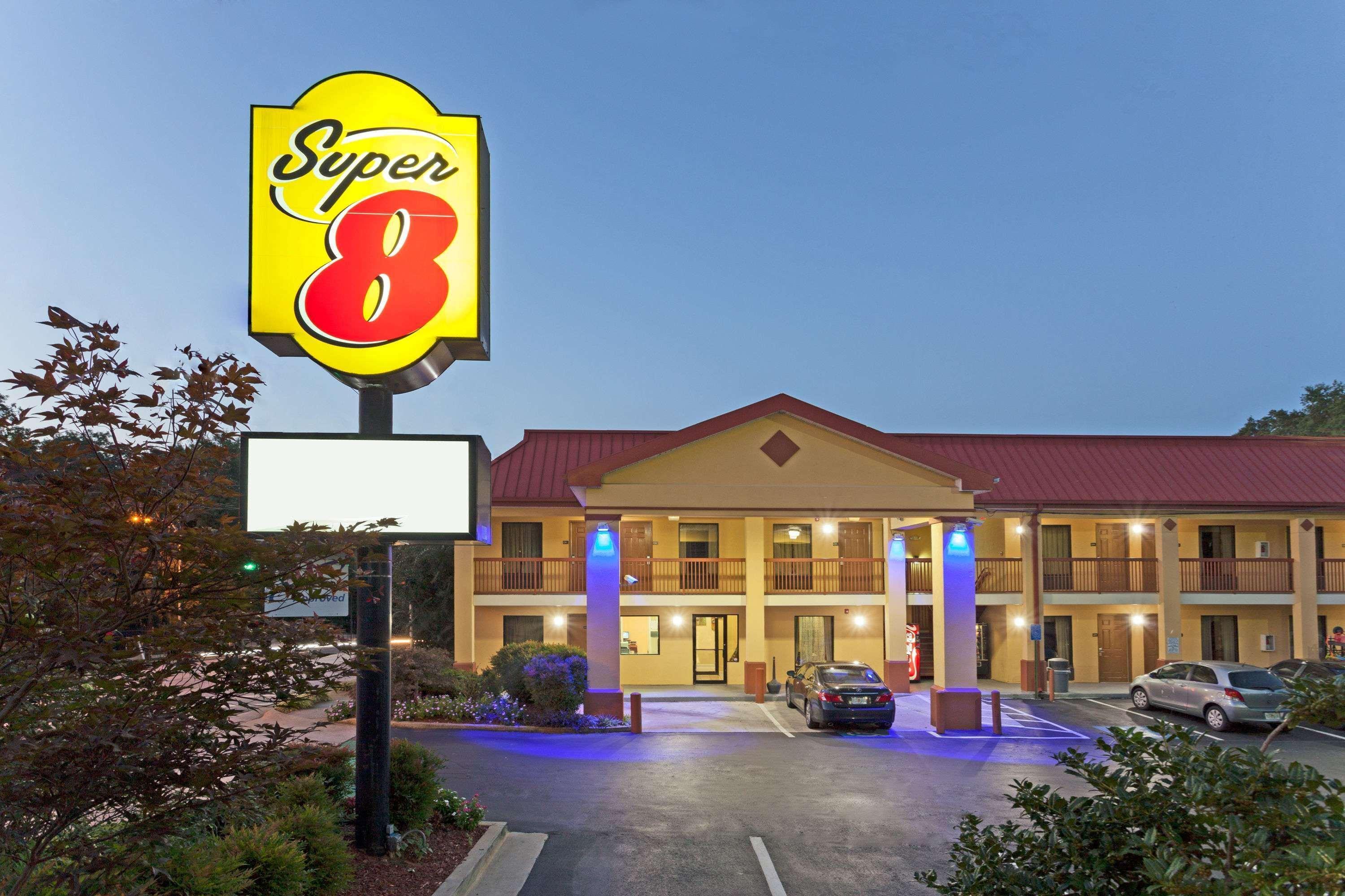 Super 8 By Wyndham Decatur/Dntn/Atlanta Area Hotel Exterior photo